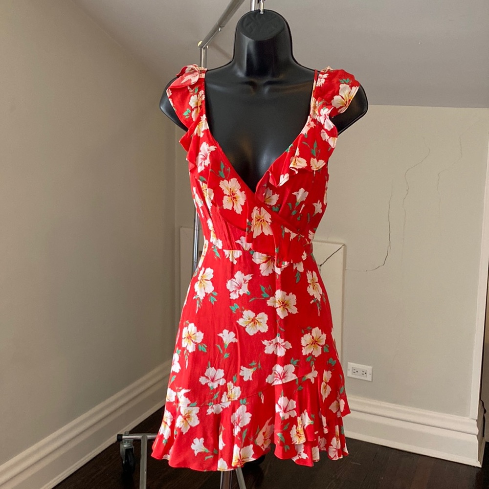 MAJORELLE red dress